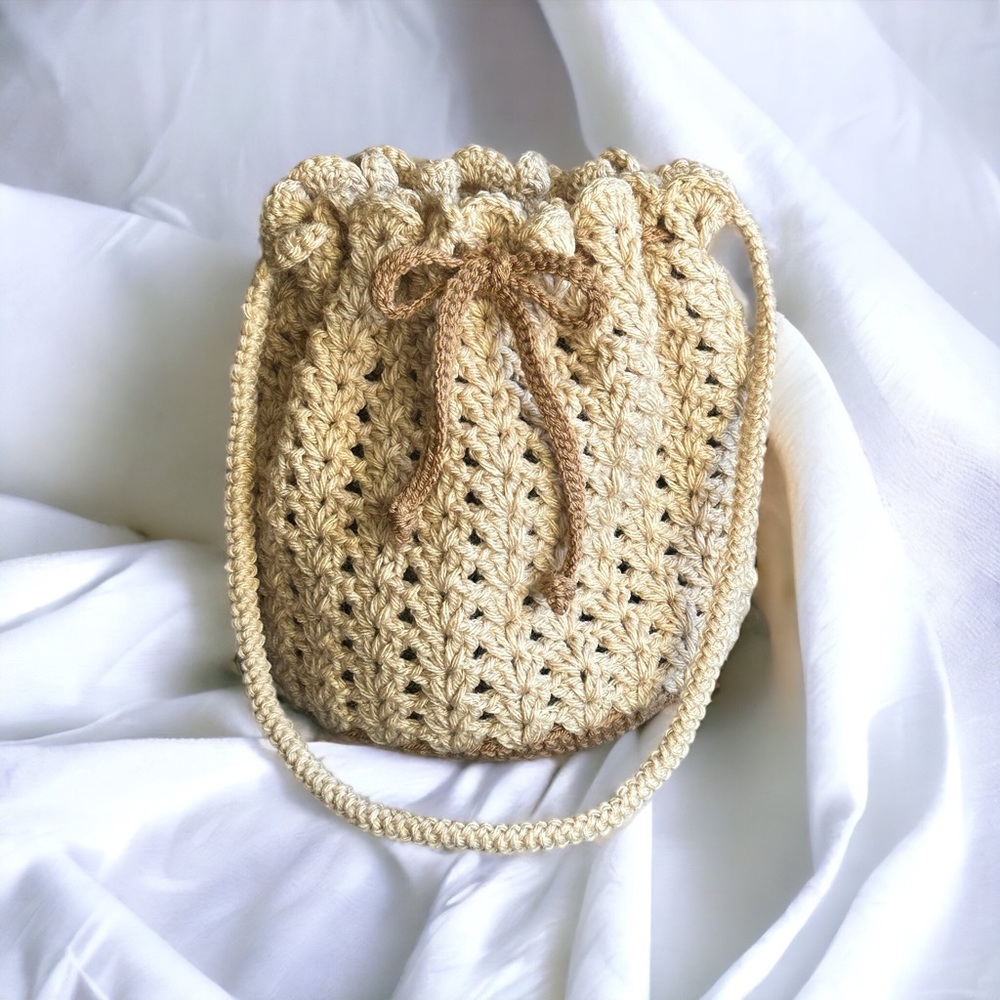 Handmade small/medium bucket bag